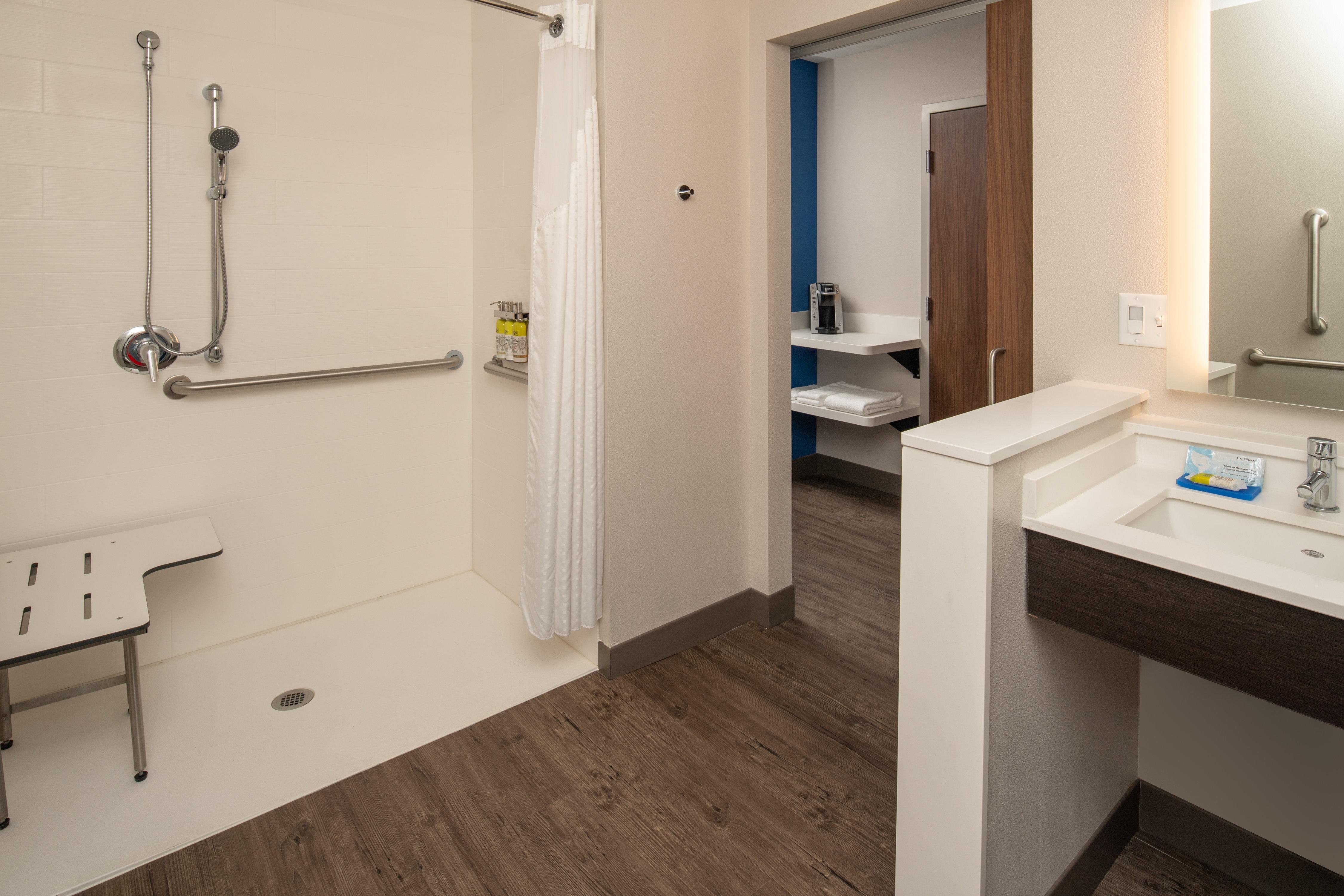 Holiday Inn Express & Suites - Camas By Ihg Экстерьер фото