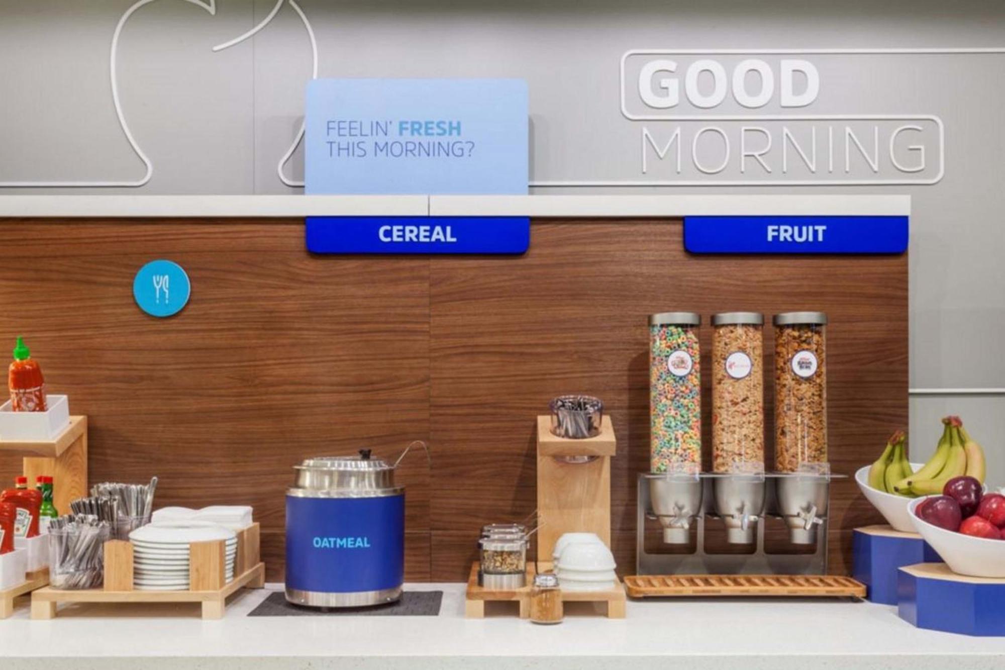 Holiday Inn Express & Suites - Camas By Ihg Экстерьер фото