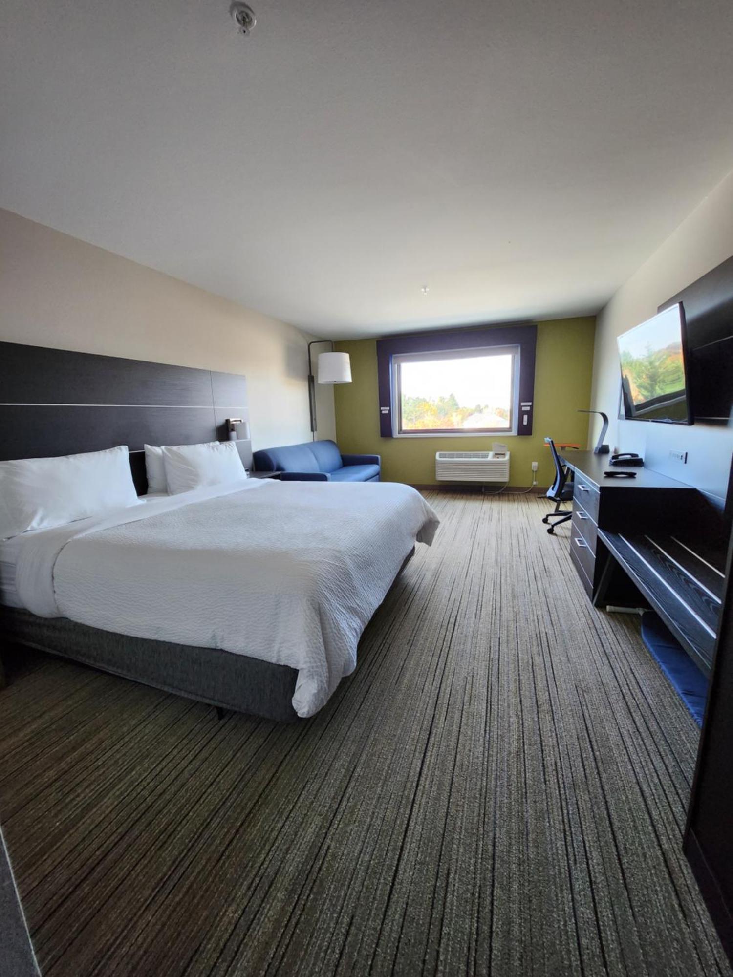 Holiday Inn Express & Suites - Camas By Ihg Экстерьер фото