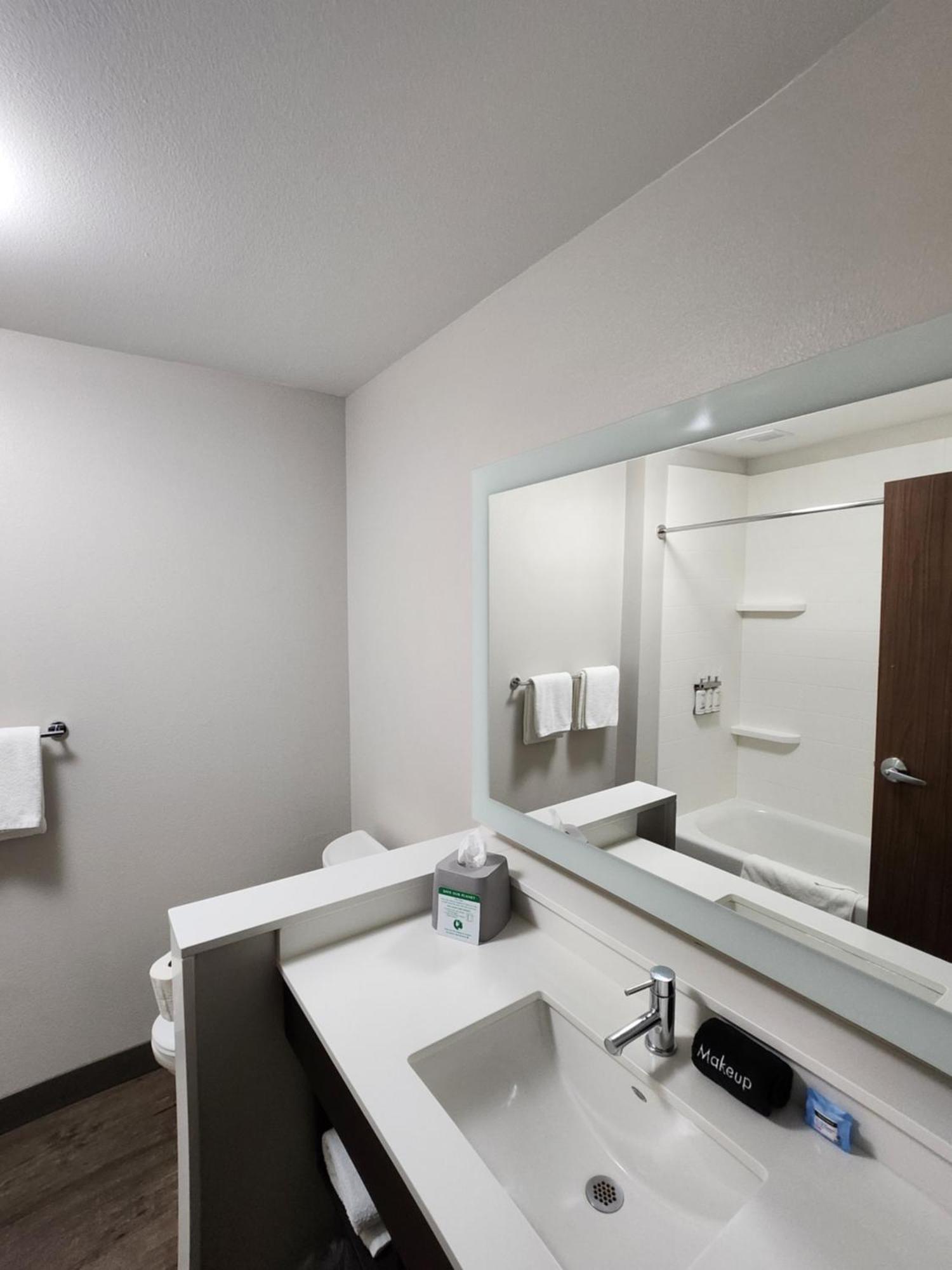 Holiday Inn Express & Suites - Camas By Ihg Экстерьер фото